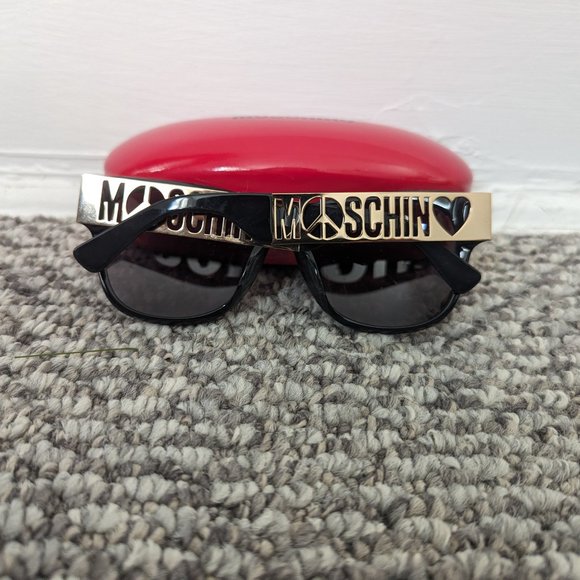 Moschino Sunglasses ?️ main image 4